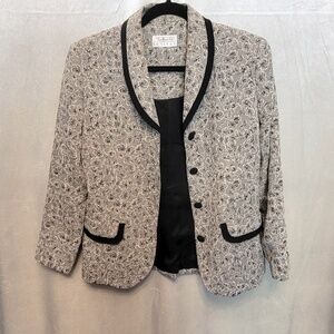 Talbots Petite Women's Shawl Collar Blazer w/Lace Look Pattern - Size: Petite 6